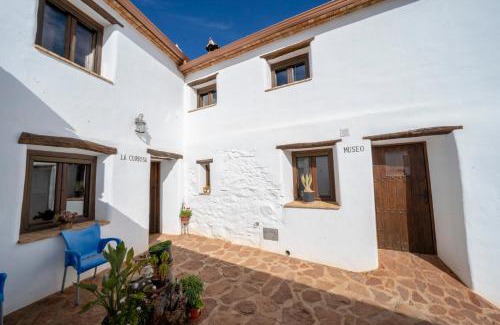 Laroya House | Romantic house for 2 or 4 people with jacuzzi