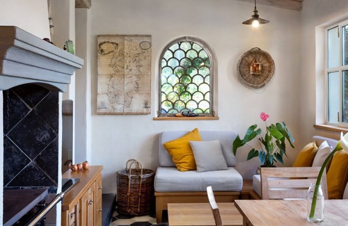 Arzachena Villa | ROMANTIC RETREAT WITH PRIVATE POOL & HOT TUB