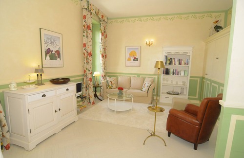 Montbrun-les-Bains Other | Romantic studio L'Adoration in a special castle in the heart of Provence