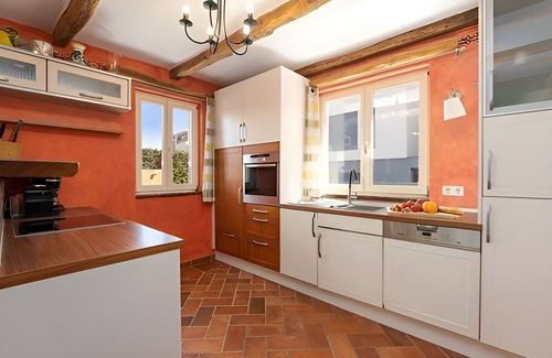 Funtana Villa | Romantic Villa Leon with private pool & 5 bedrooms