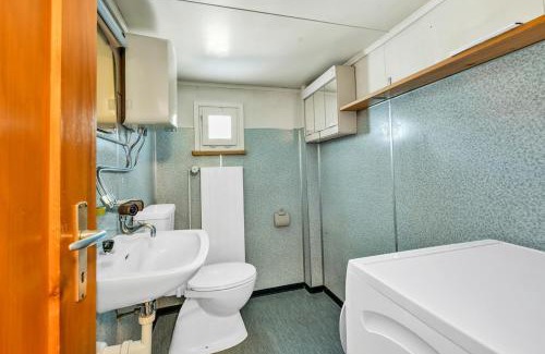 Wolfhalden Apartment | romatisches Chalet mit Bodenseesicht