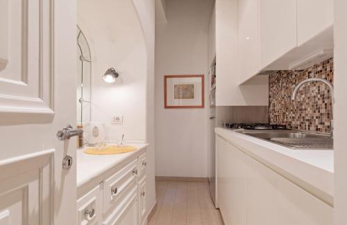 Rione VI Parione Apartment | Rome As You Feel - Cancelli Apartment
