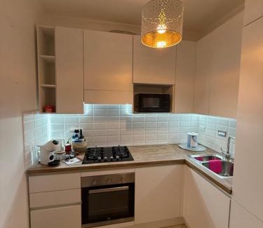 Corviale Apartment | Rome Giardino Segreto Holiday Home with private parking