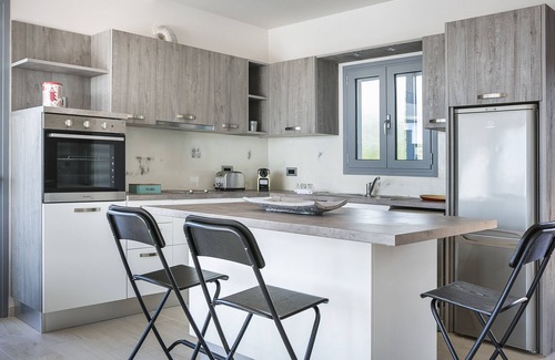 Sarlata Villa | ROMEO & JULIET Villas -Stunning new modern villas at Svoronata