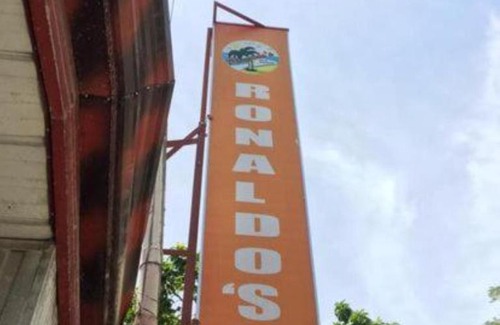 Catangnan Hotel | Ronaldo's Inn Siargao by Cocotel