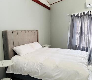 Matsapha House | Ronda Guesthouse