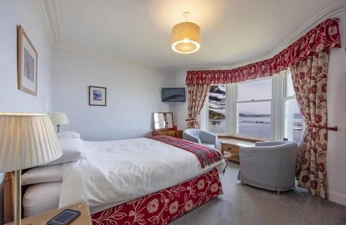 Connel House | Ronebhal B&B