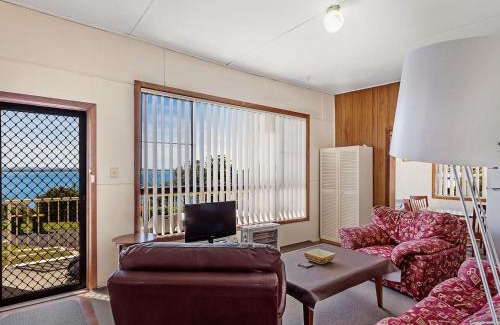 Nelson Bay House | Ronem Cottage 5 Gloucester Street