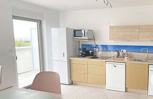Berck-sur-Mer Apartment | Roof top lighthouse and sea view