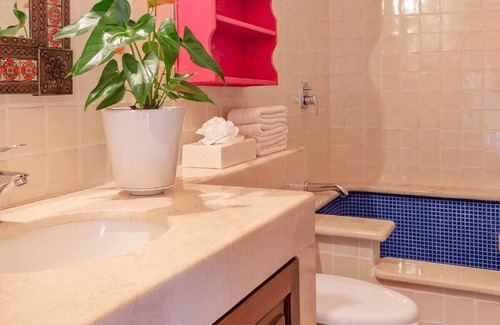 Amapas House | Rooftop 1-BR Penthouse w/Ocean Views and Private Hot Tub at Luxury Resort