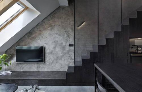 Zizkov Apartment | Rooftop Penthouse with Terrace, Prime Location