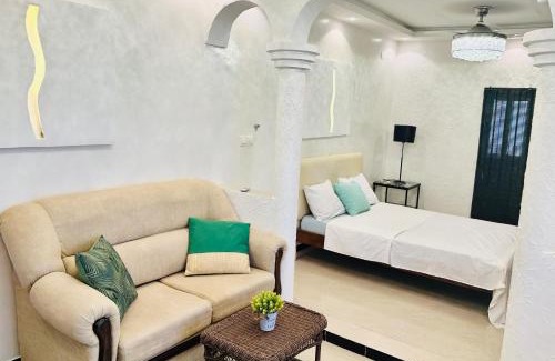 Ouakam Apartment | Rooftop Studio with Private Sun Terrace