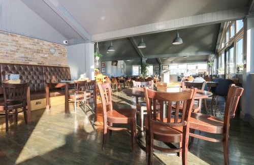 Rookley House | Rookley Lake Cottage