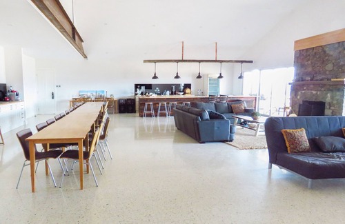 Bullengarook Bed & Breakfast | Rooks Edge B&B - Room 3 -Stunning views-romantic getaway