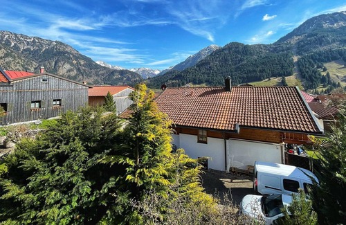 Bad Hindelang Cottage | Room 1 - Desiree's Dahuim