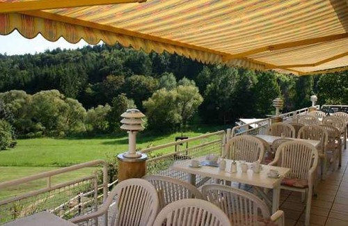 Vielbrunn Hotel | Room 4 - Hotel Café Talblick