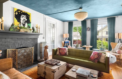 Woodstock Apartment | Room 4- Twin Gables of Woodstock