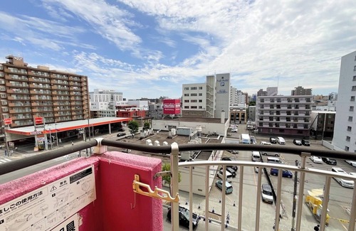 Shiroishi Apartment | Room 606 1DK 1 double bed 1 futon 1 minute wal - Room 606 Royal Heights Kikusui Station/Sapporo Hokkaidō