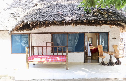 Mombasa House | Room-a Wonderful Beach Property in Diani