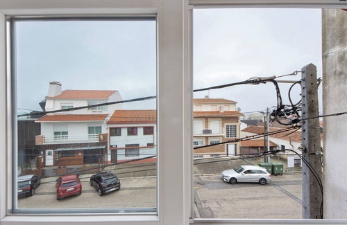 Barra Apartment | Room 'Al Katekero - Quarto 202' with Wi-Fi and Air Conditioning