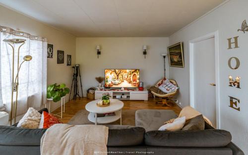 Gibostad House | Room at House of ade