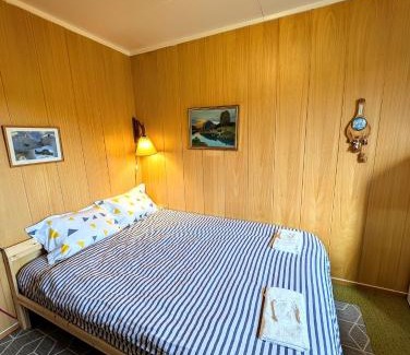Gibostad House | Room at House of ade