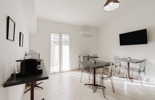 San Giuseppe Jato Apartment | Room 'Camera 2' with Balcony, Wi-Fi and Air Conditioning