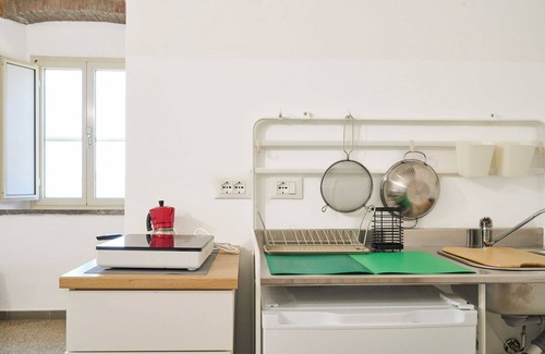 Riotorto Apartment | Room 'Camera 3 - Del Ponti' with Shared Garden and Wi-Fi