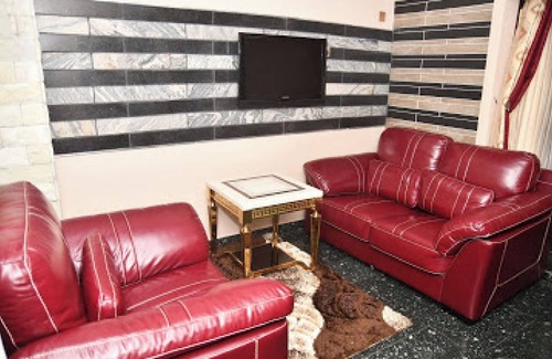 Benin City House | Room-choice Gate Hotel-business Double