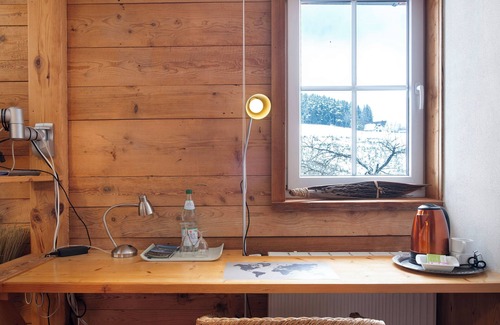Sankt Georgen im Schwarzwald Apartment | Room 'Doppelzimmer Ohne Balkon 23' with Shared Garden and Wi-Fi
