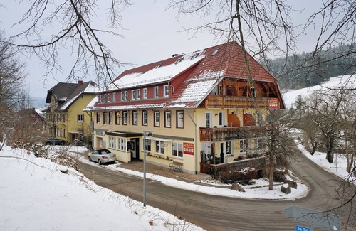 Sankt Georgen im Schwarzwald Apartment | Room 'Doppelzimmer Ohne Balkon 23' with Shared Garden and Wi-Fi