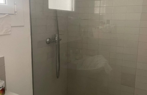 Collblanc y La Torrassa Apartment | Room for rent, not the whole apartment -any questions? 0034653642979