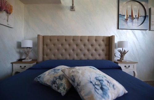 Agrigento Bed & Breakfast | Room in B&B - Relais Dea Degli Ulivi House