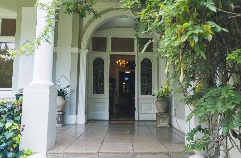 Brooklyn House | Room in BB - Lovely Guesthouse in Pretoria welcoming you on a spacious room with Breakfast