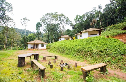 Madikeri Hotel | Room in Cabin - The Nest Bettathur, Coorg Ct 003