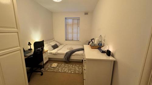 Frognal and Fitzjohns House | Room in Camden Shared Flat