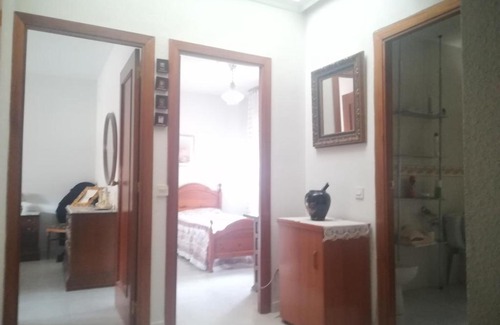 Toledo House | Room in Chalet - Habitacion En Chalet Compartido En Toledo