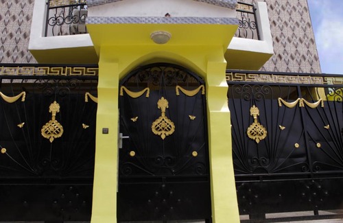 Douala House | Room in Guest room - Elu Hotel Chambre Stand - Bonamoussadi