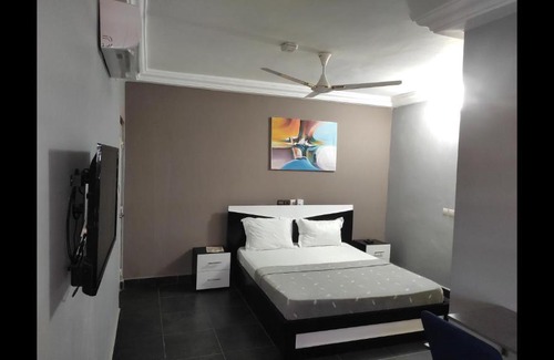 Lome House | Room in Guest room - Royal Blue Guest House Bar