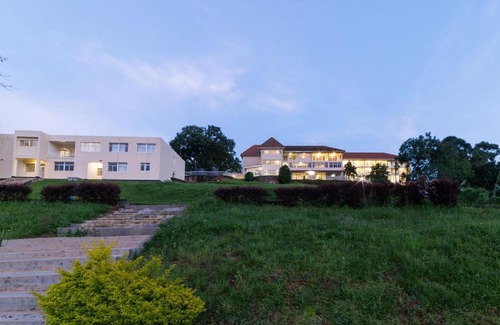 Masaka House | Room in Guest room - Trendy Deluxe Twin Rooms In Masaka - 2