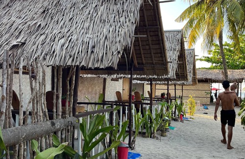 El Nido House | Room in Holiday Park - Camp on the Beach - Double Tent 3