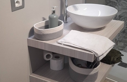 Acqualoreto Apartment | Room in newly renovated apartment with TV wifi coffe and tea