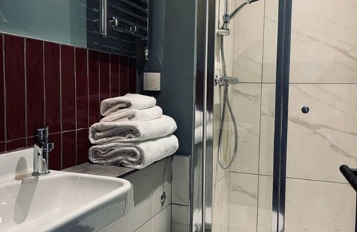 Innerleithen Apartment | Room in the Borders - 1 Chapel Street