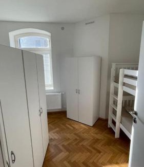 Leitendorf Apartment | Room in Top 2 Vila Rebuli For 4 people