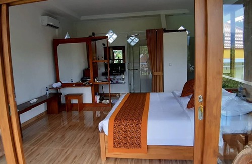 Banjartegehe House | Room in Villa - The Champuhan Villa - Honeymoon Villa With Rice Field View