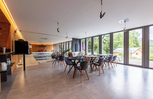 Aillon-le-Jerune Ski Chalet | Room 'Lodge Alchimie' with Mountain View and Private Terrace