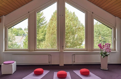 Urberg Apartment | Room 'No. 5' with Shared Terrace, Shared Garden and Balcony