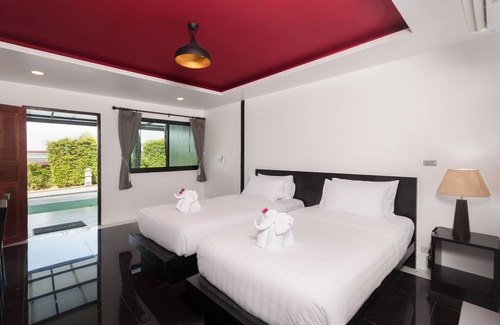 Wichit House | Room Only · Deluxe Room, 16min to Phuket Old Town