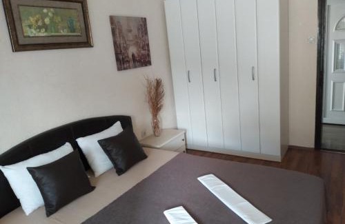 Rana House | Room Rada