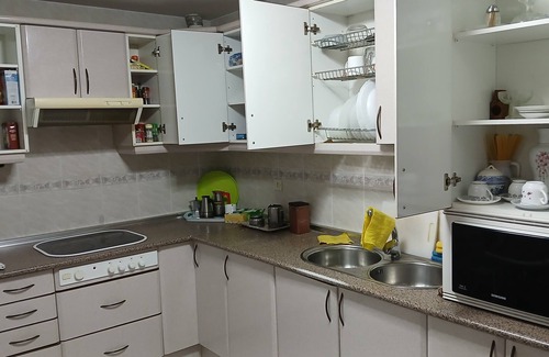 Toledo House | Room-triple Room in Chalet in Toledo